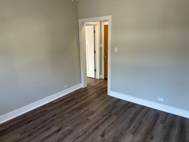 Photo - 725 Saint Johns Ave