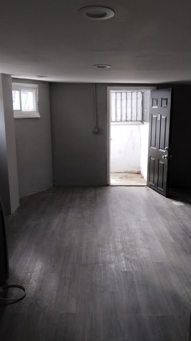 Photo - 3107 Evergreen Ave Unidad B