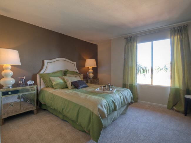 Classic Package bedroom with carpet