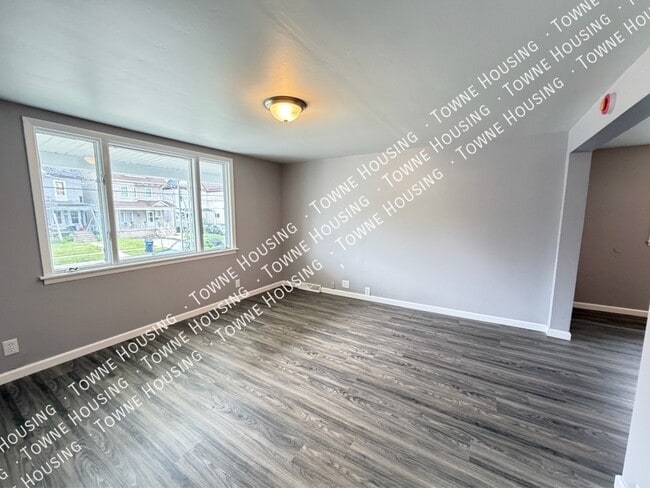 Photo - 311 Herkimer St Unit 1