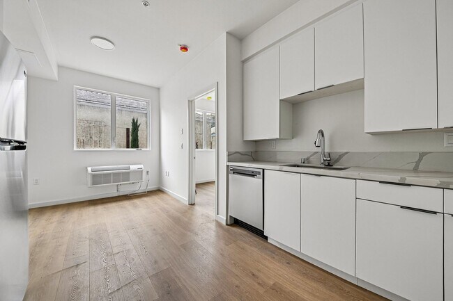HVN on Amherst - 1 Bedroom & 1 Bath