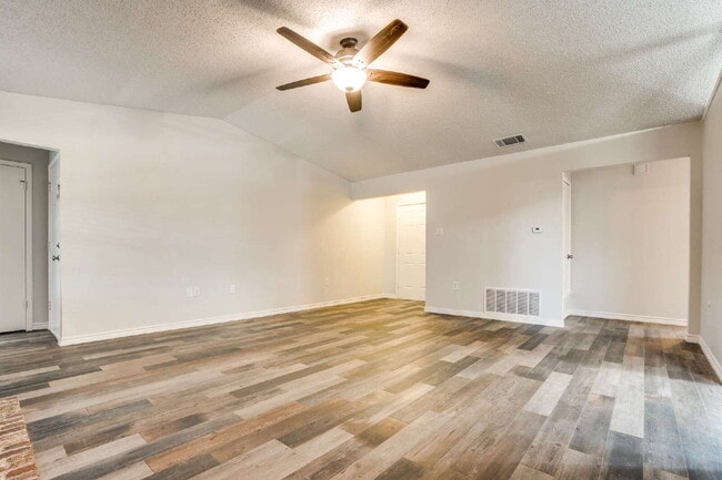 Photo - Beautiful Mansfield Home!