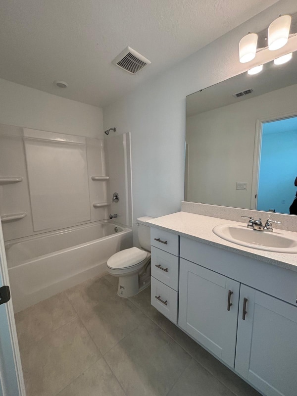 Photo - 2984 Skyline Lp