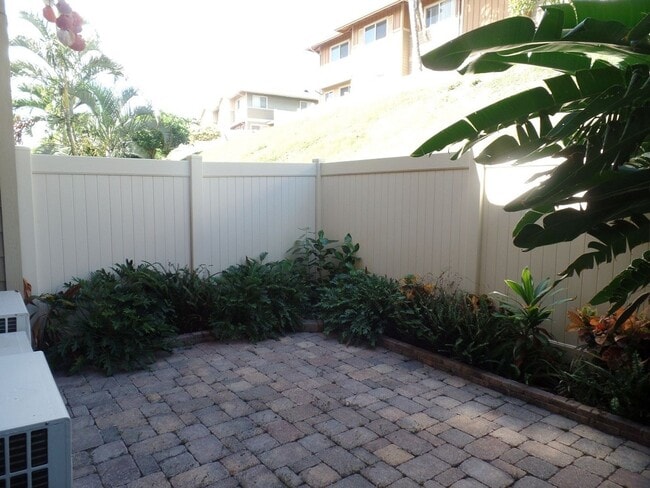 Photo - Kai Nani @ Makakilo 3/2.5/Garage and Enclosed Lanai