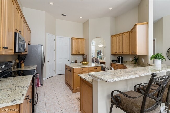 Building Photo - 23432 Olde Meadowbrook Cir Rental