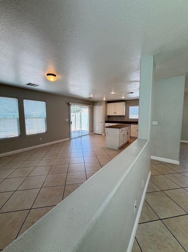 Photo - 9521 Grand Fir Ct