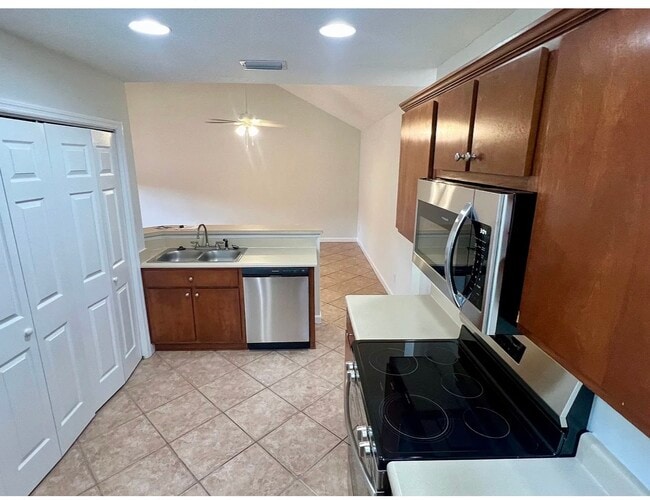 Photo - 317 Windridge Dr