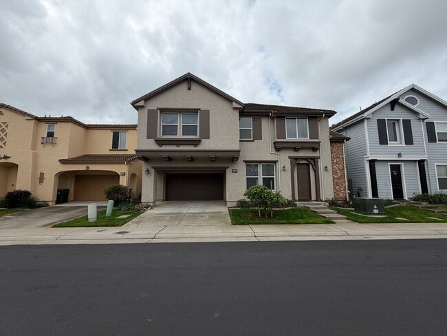 Photo - Gorgeous 4 bedroom 2 story home in Anatolia