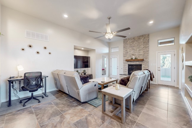 Photo - 6620 Agave Verde Way NE