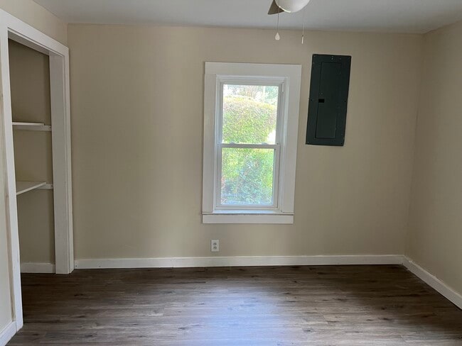 Photo - 18 Walnut St