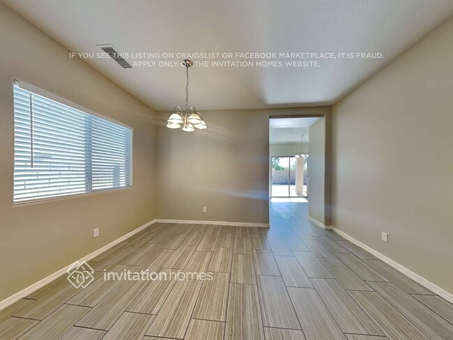 Photo - 18619 W Sanna St