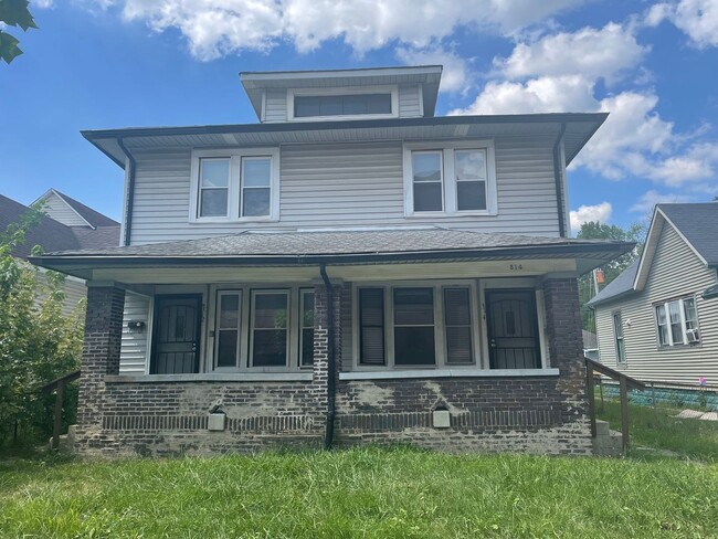 East Side 3 Bedroom Half Double - East Side 3 Bedroom Half Double Apartment Unit 314 N Linwood Avenue