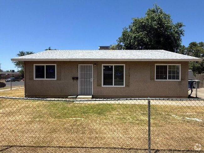Building Photo - 1211/1215Hst Unit 1211 H Street Rental