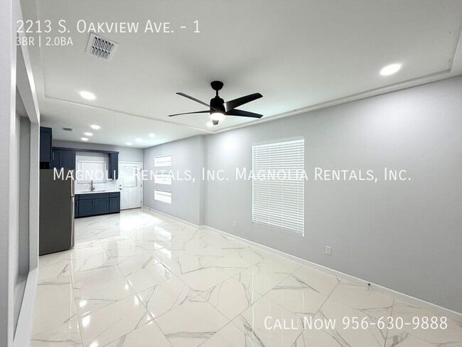 Photo - 2213 S Oakview Dr Unit 1