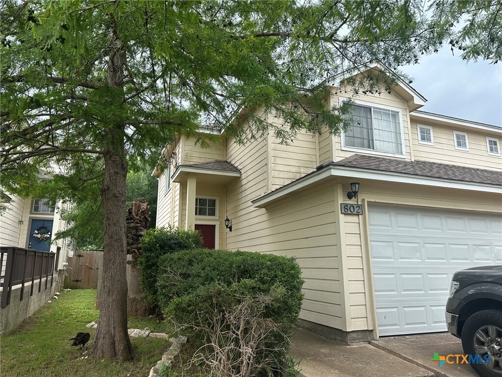 Photo - 802 Sagewood Trail