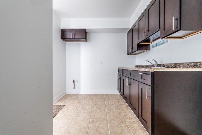 Photo - 9001 S Commercial Ave