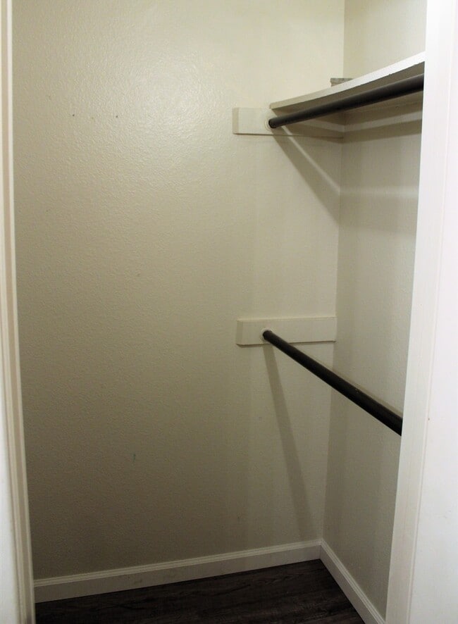 Building Photo - Studio Located in Monaco South Scottsdale Condominiums Unit N101