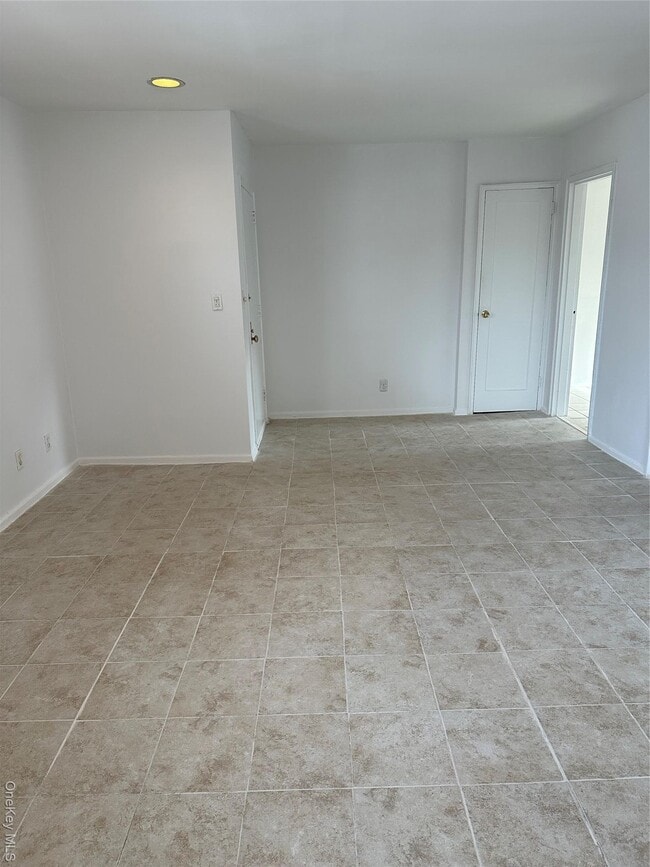 Photo - 268-06 82nd Ave Unidad 1st Floor