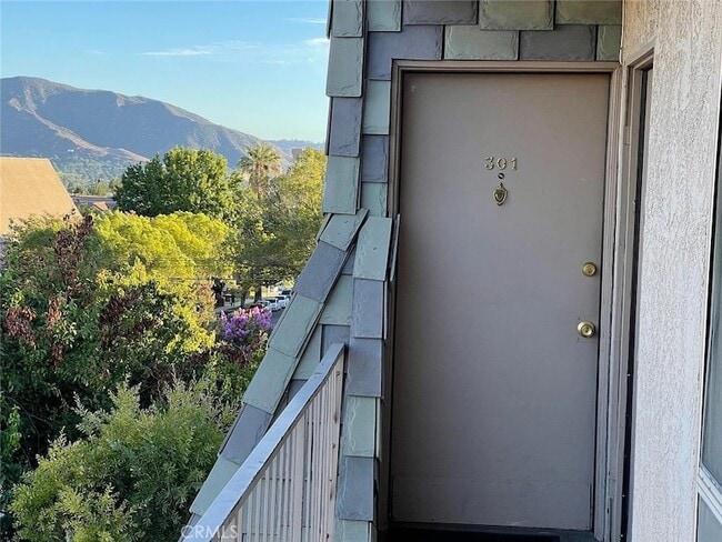 Photo - 617 E Angeleno Ave Unit 301