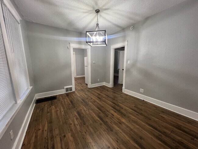 Photo - 406 Tiffin Ave