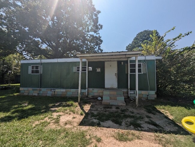 Building Photo - 2 Bed/1 Bath Mobile Home in Batesville Unit 507 Ferrell