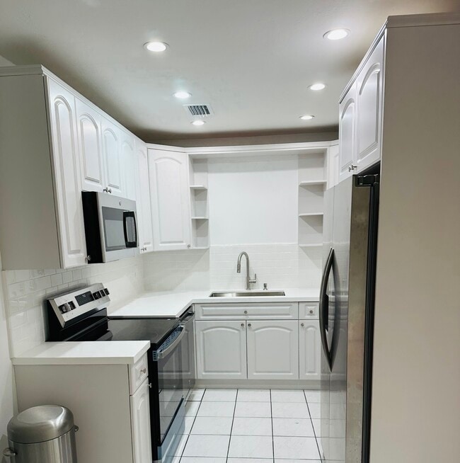 Photo - 3225 SW 94th Ave