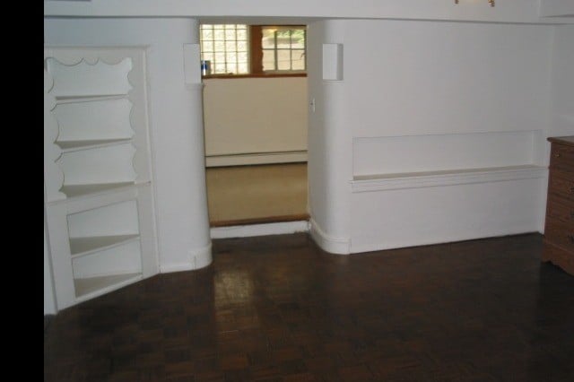living room - 65 St James Terrace Unit 1