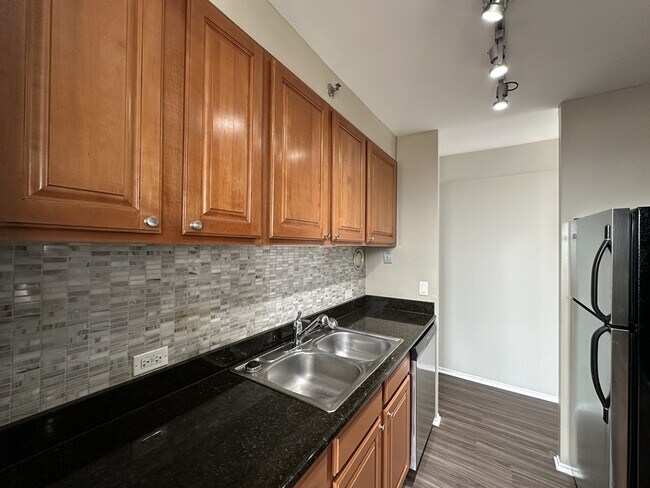 Photo - 4334 N Hazel St Unit 1021