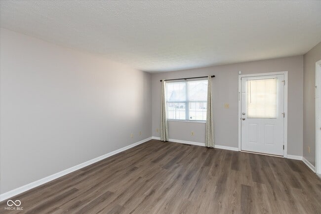 Photo - 2099 Galaxy Dr