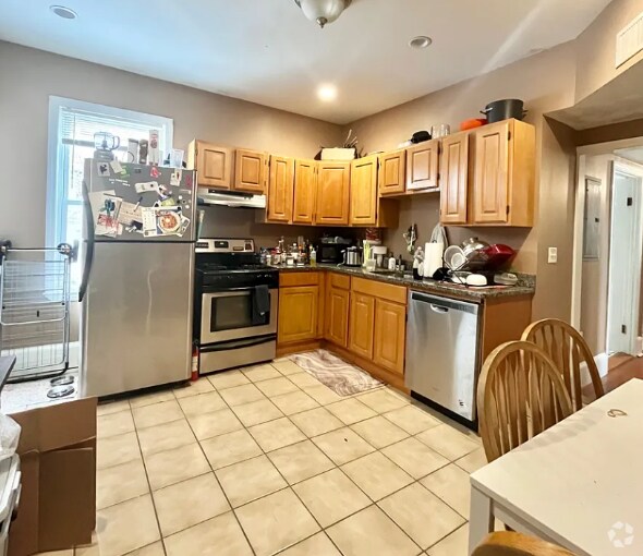 Building Photo - 22 Fisher Ave Unit 3 Rental