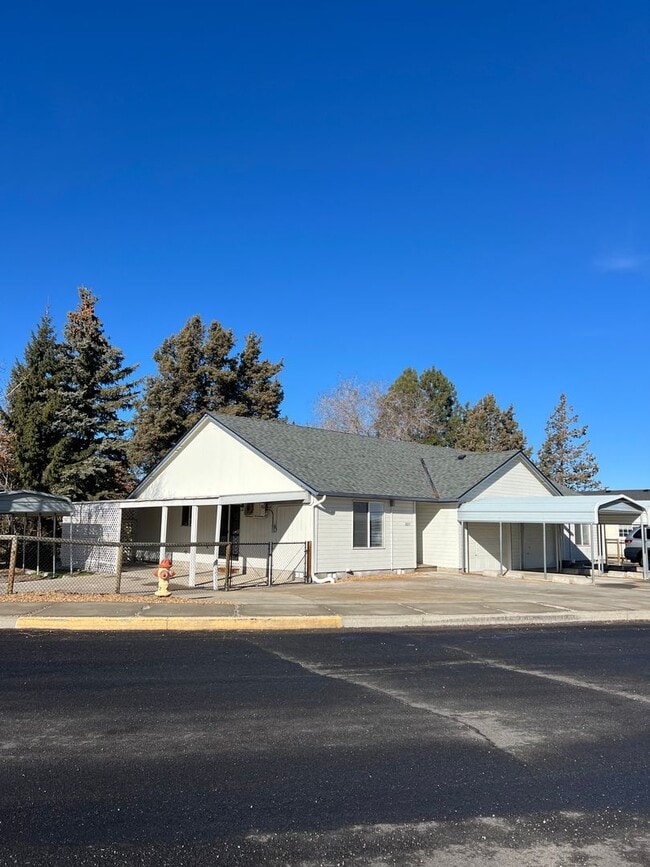 Photo - Duplex in SW Redmond
