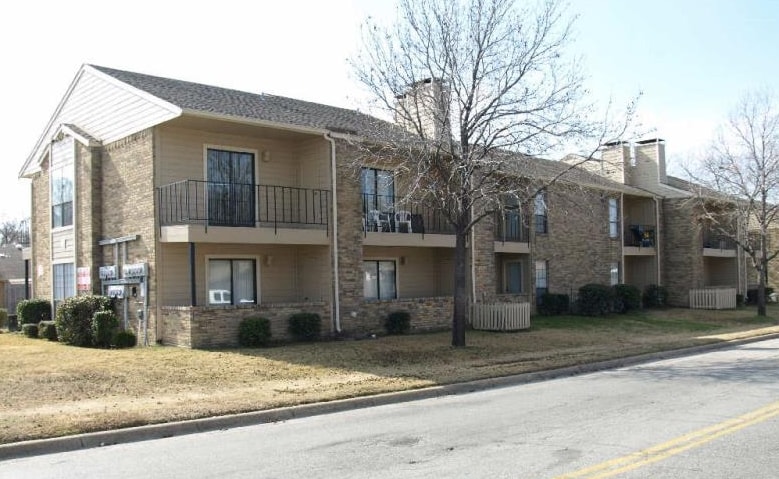 St. Thomas Place Apartments - St. Thomas Place Apartments