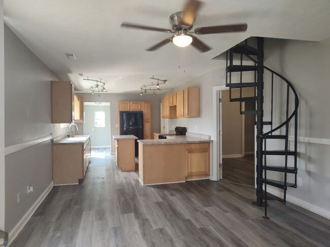 Photo - 1834 Culbertson Ave