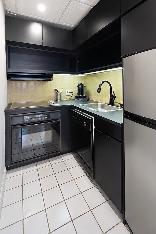 56 Pine St Unit 7B