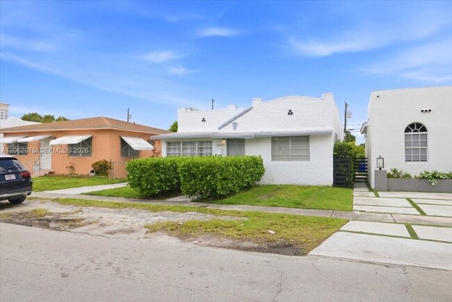 Photo - 3645 SW 25th Ter