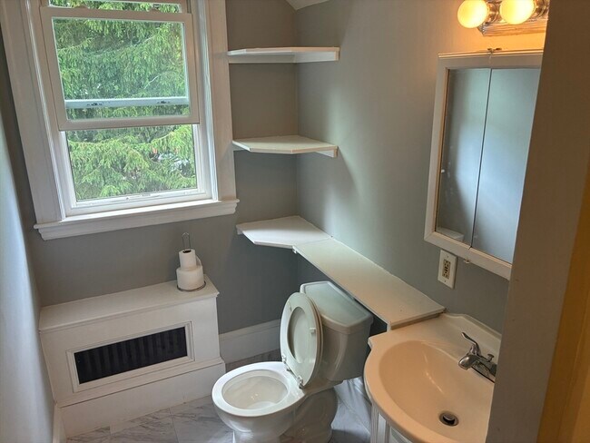 Photo - 350 Plain St Unit 2