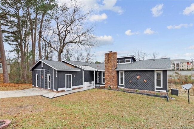 Photo - 1716 Valley Ridge Dr