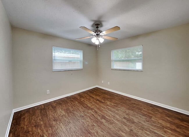 Photo - 1047 Fosters Mill Rd