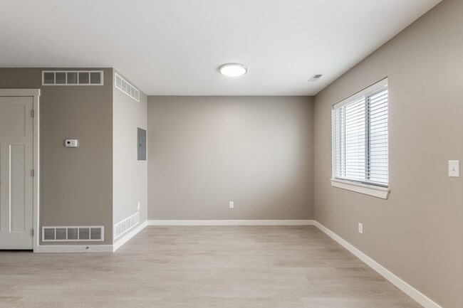 Meadowcreek Townhomes