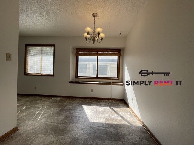 Photo - Huge 3 Bedroom Duplex in Ames, Aug 1st