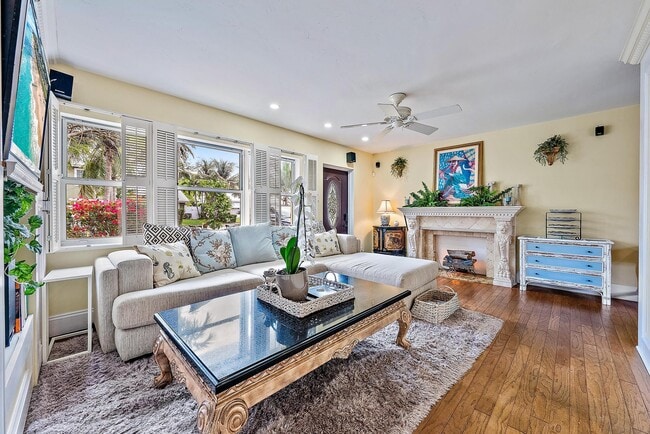 Photo - 245 Arlington Rd