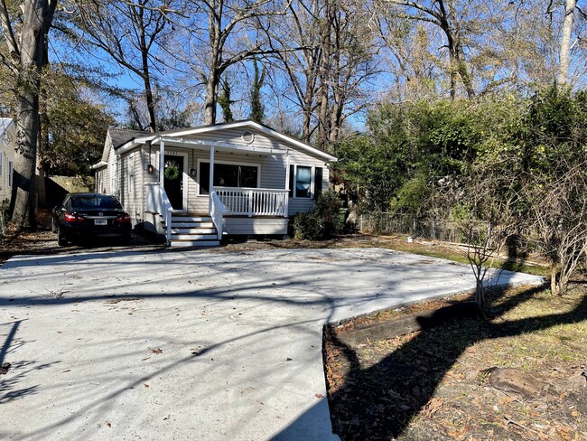 Photo - 3305 Cherokee Ave House