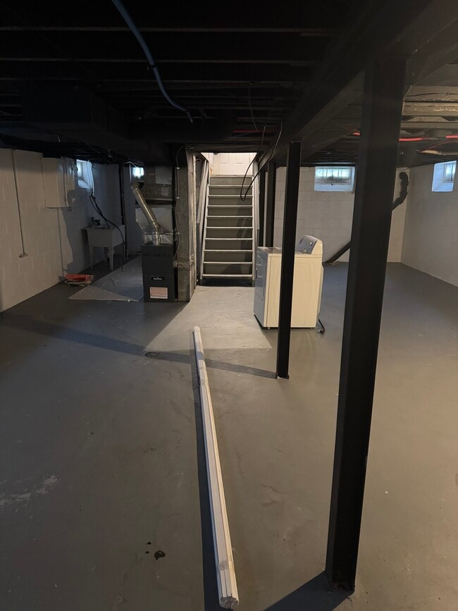 Photo - 19691 Rogge St