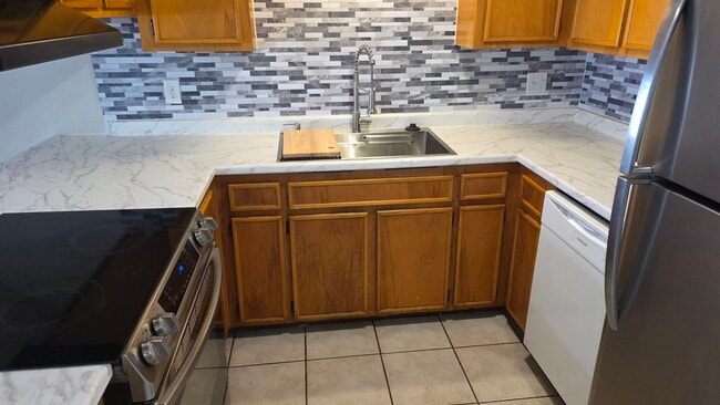 Photo - 1822 Jackson Bluff Rd