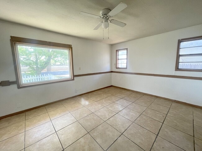 Photo - 2120 Canyon Dr