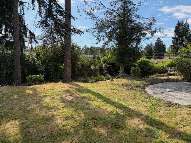 Photo - 3bd/1.5ba with yard and garage next to Shoreline Light Rail station!