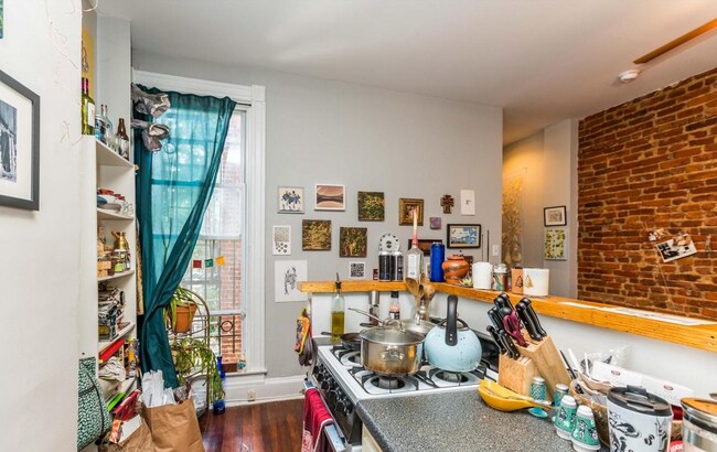 Photo - 2841 n Calvert Street Unit 1R
