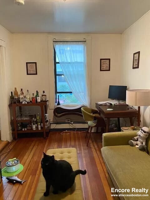 Photo - 232 Cambridge St Unidad 2