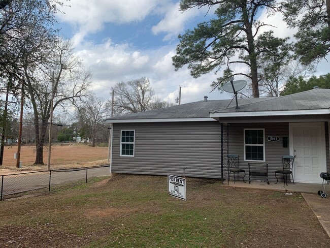 Photo - 1068 Blanchard Pl Apartment Unit 1
