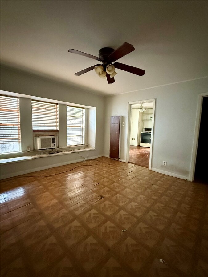 Photo - 1526 Yale St Unidad 2